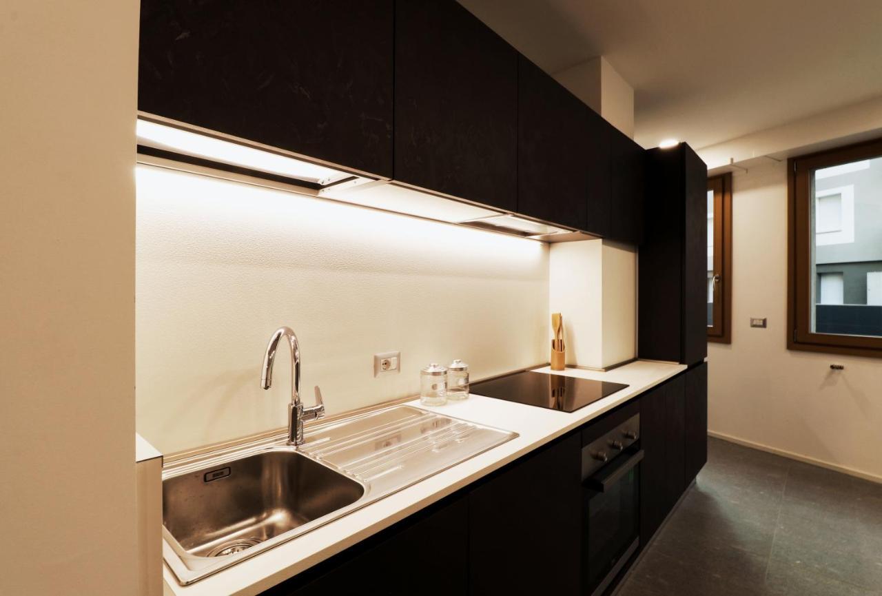 Hosting Studio - 2 Sondrio Exterior photo