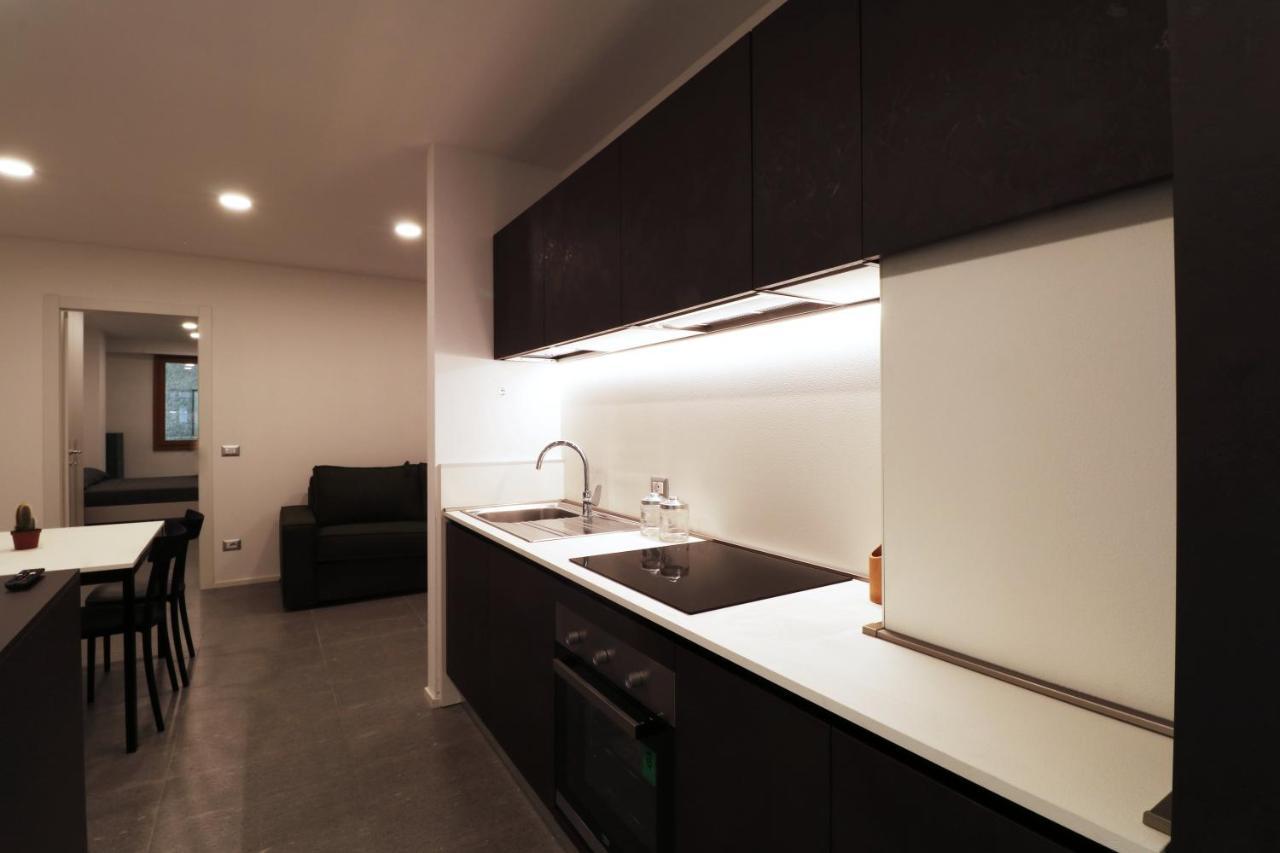 Hosting Studio - 2 Sondrio Exterior photo